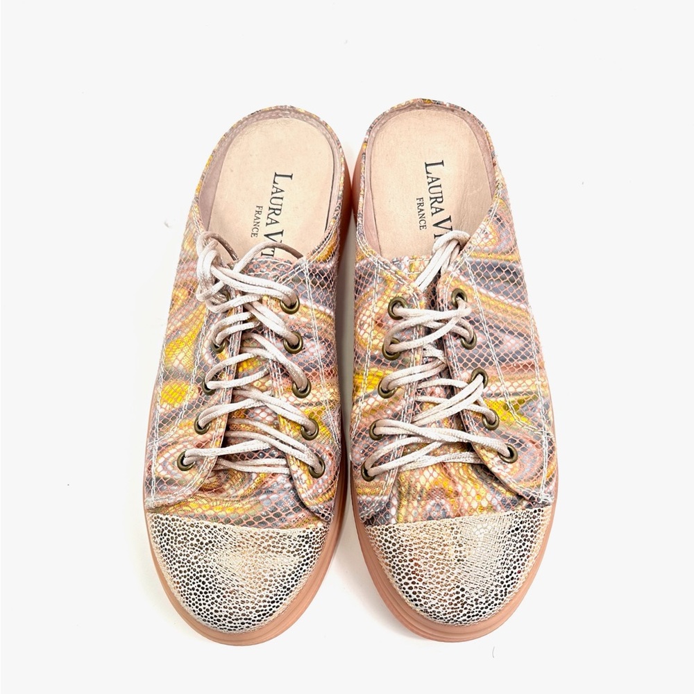 Laura Vita Womens slide on fashion sneaker size